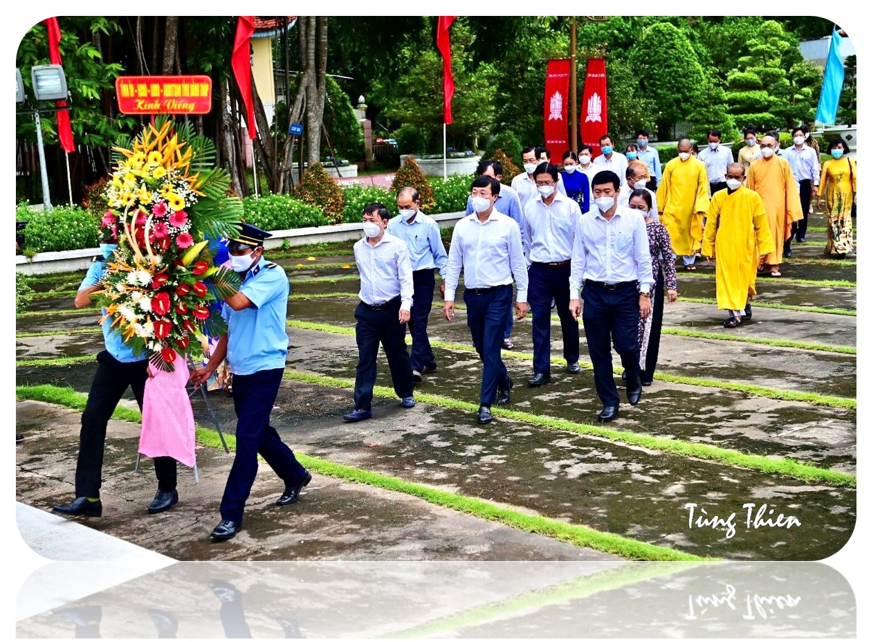 Khu Di tích Nguyễn Sinh Sắc giới thiệu chùm ảnh tại Lễ giỗ lần thứ 92 của cụ Phó bảng Nguyễn Sinh Sắc